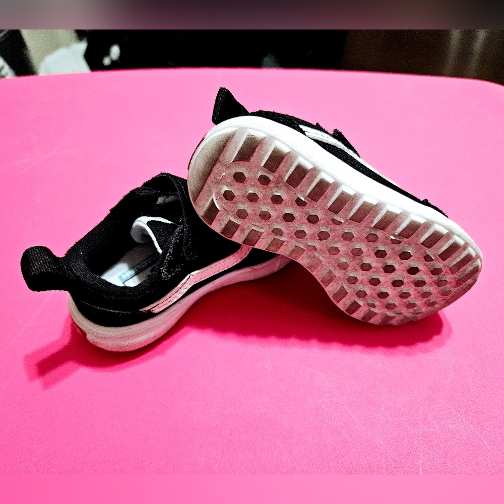 Vans Toddler Black and White ULTRARANGE - Picture 10 of 10